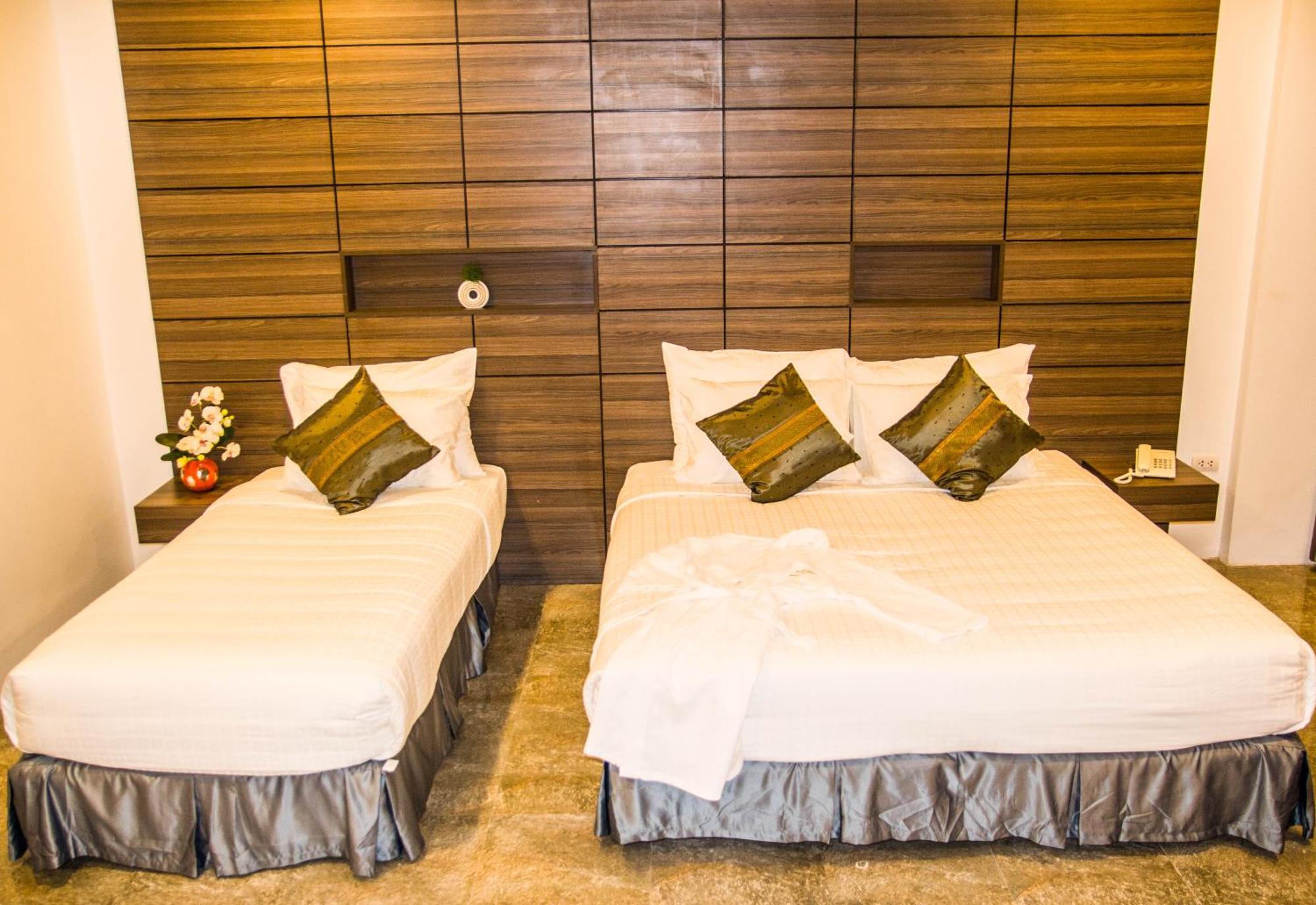 Family Boutique Hotel Вьентьян Экстерьер фото