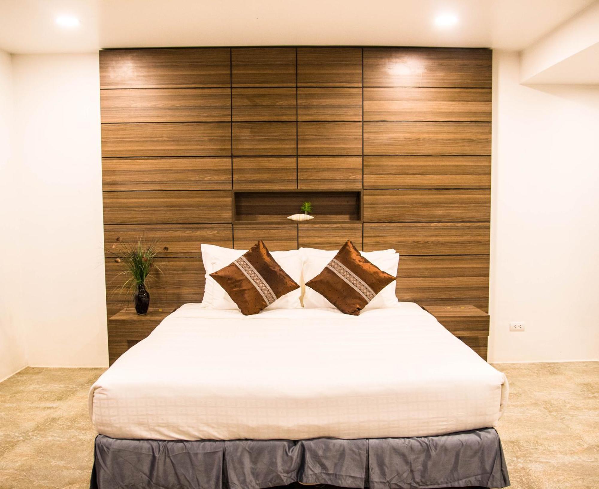 Family Boutique Hotel Вьентьян Экстерьер фото