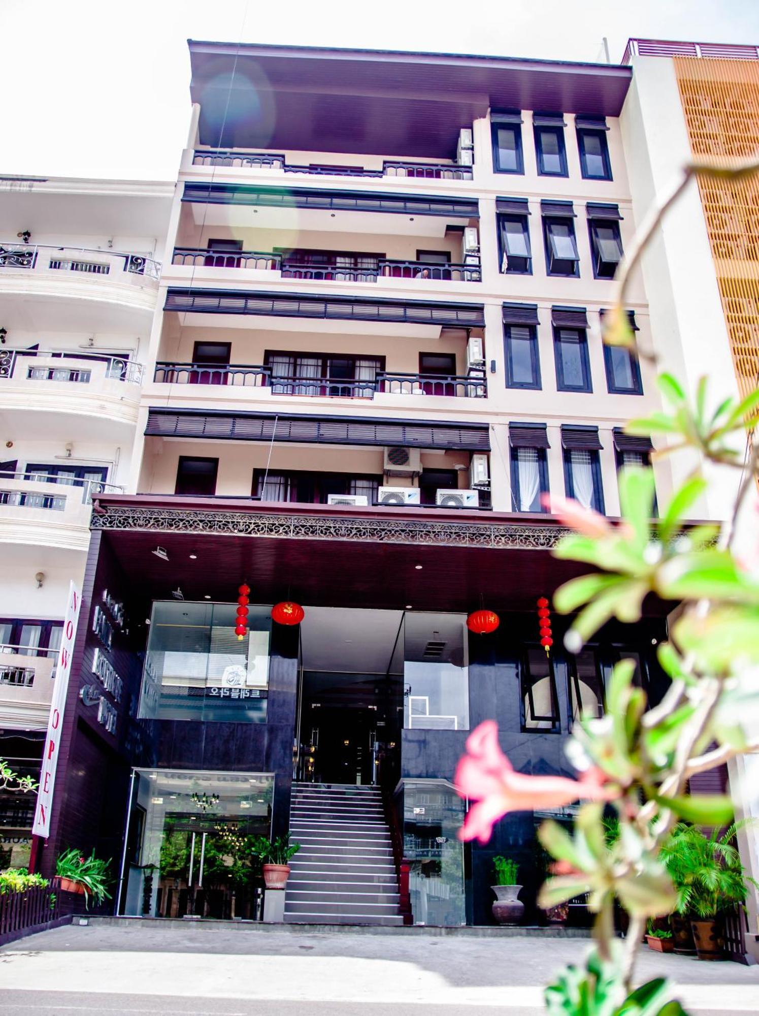 Family Boutique Hotel Вьентьян Экстерьер фото