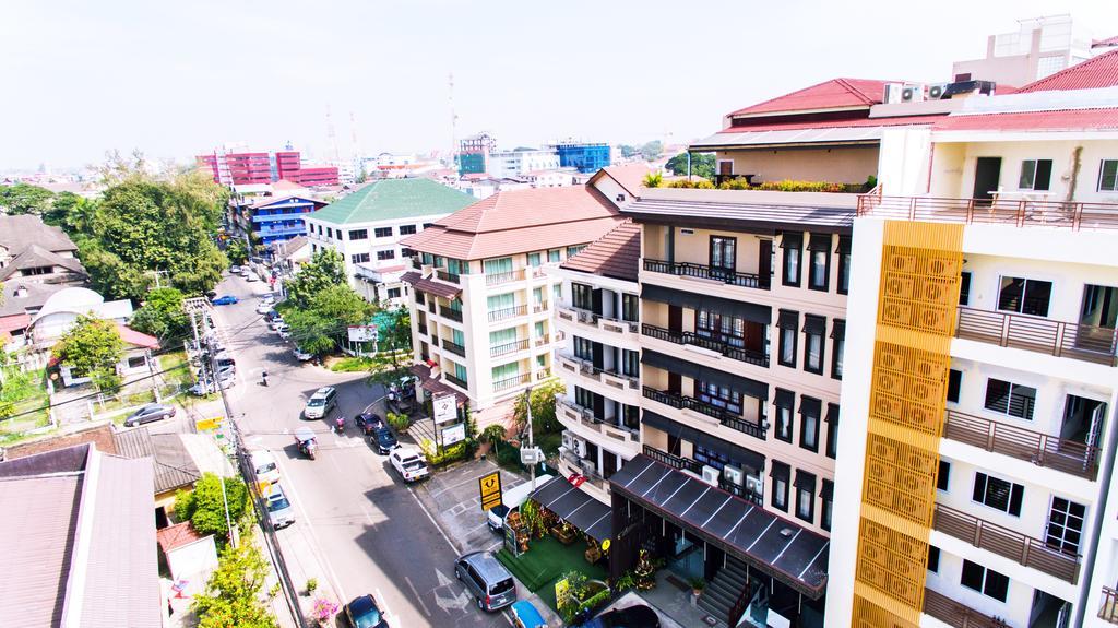 Family Boutique Hotel Вьентьян Экстерьер фото