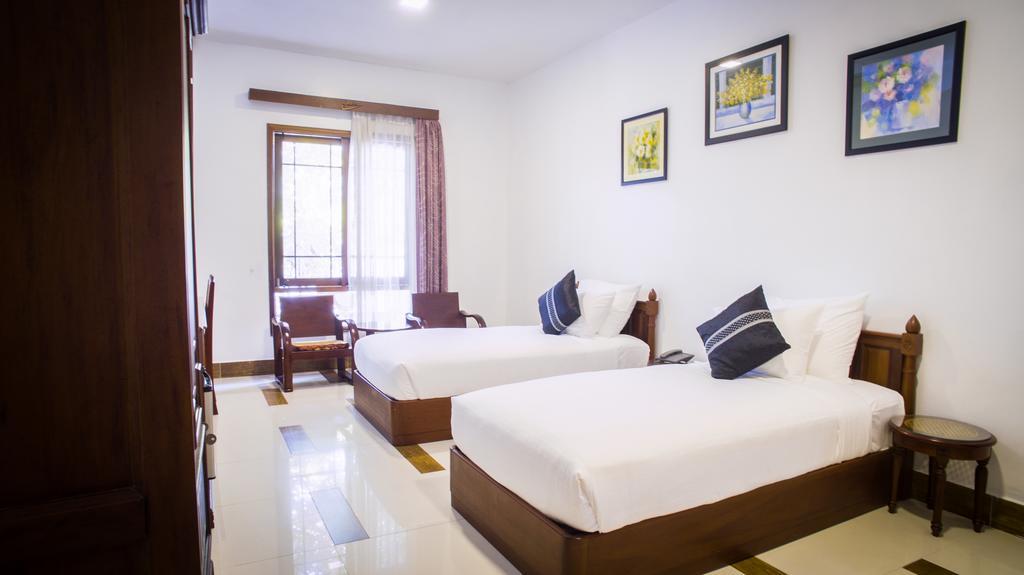 Family Boutique Hotel Вьентьян Экстерьер фото