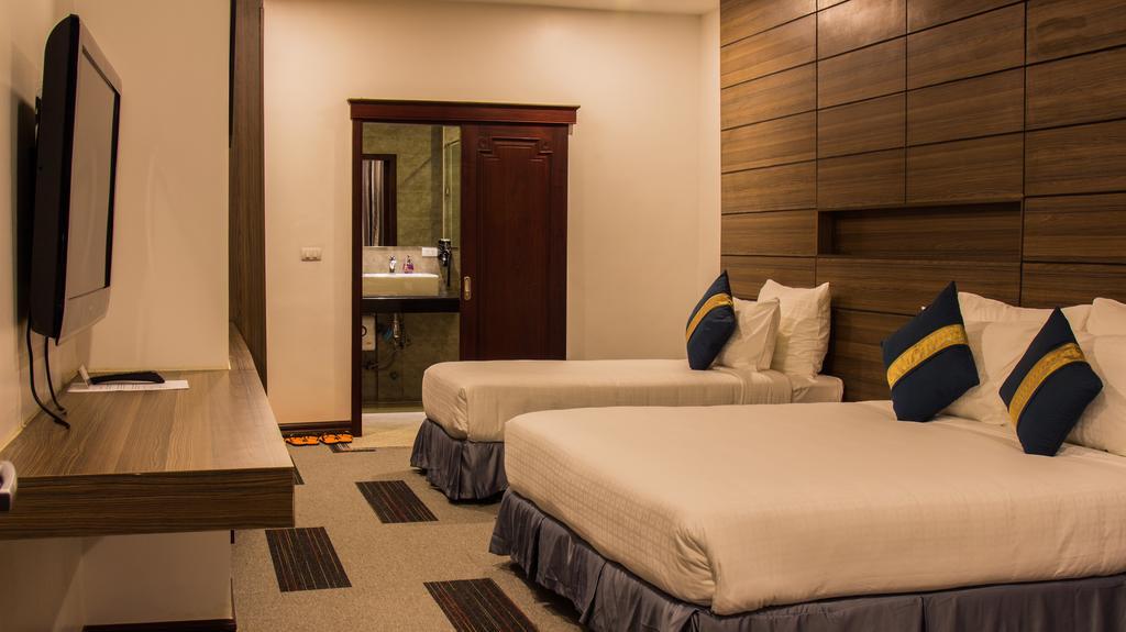 Family Boutique Hotel Вьентьян Экстерьер фото