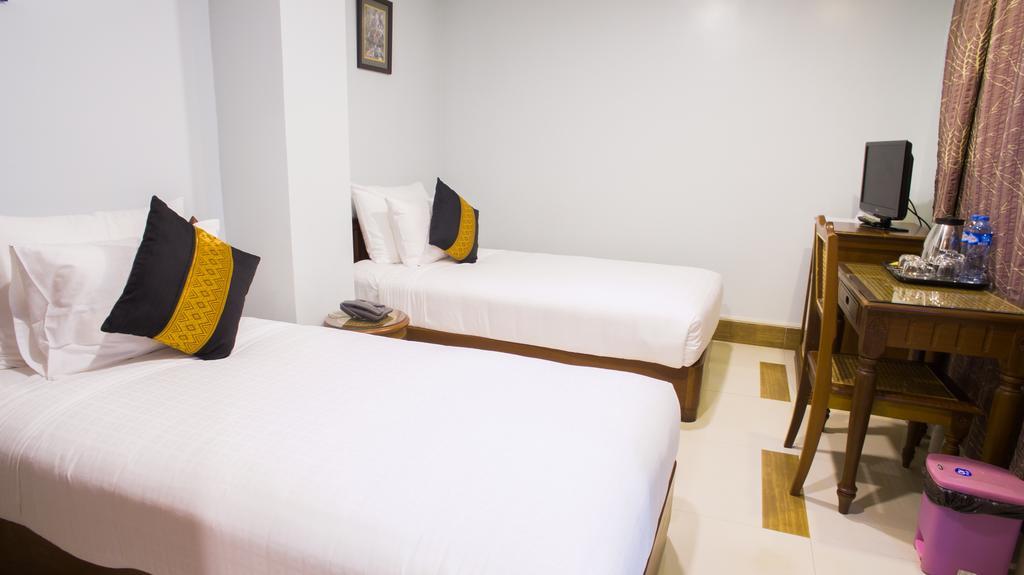Family Boutique Hotel Вьентьян Экстерьер фото