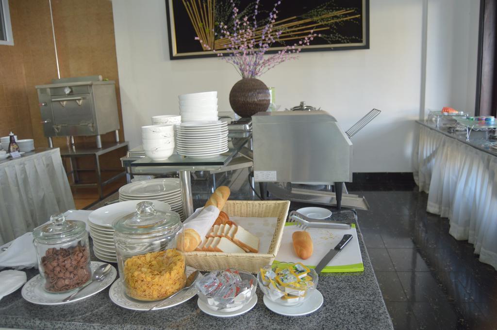 Family Boutique Hotel Вьентьян Экстерьер фото